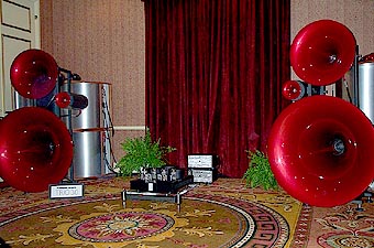 Avantgarde TRIOs and double-decker BASSHORNS