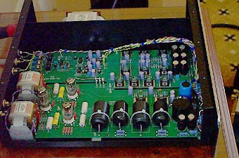 The innards of the GIll Elise Signature